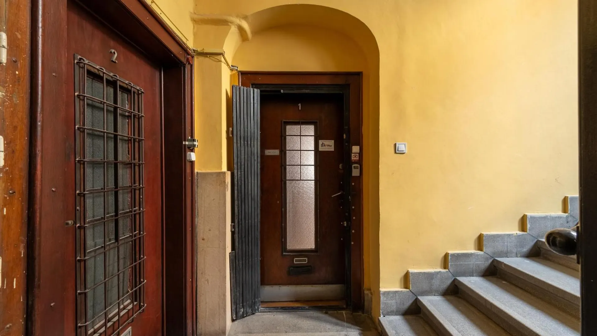 Synagogue Apartment In Heart Of Budapest 0*,  Hungría